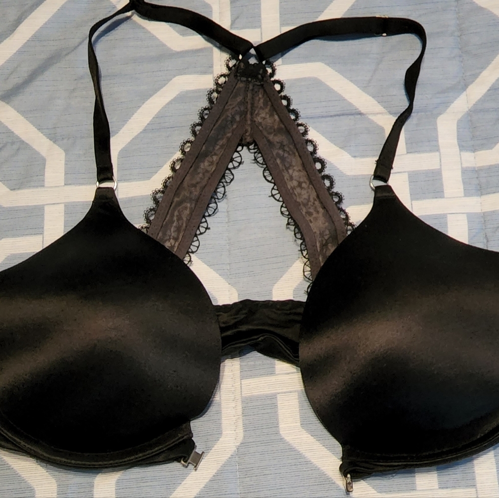Victoria Secret bra